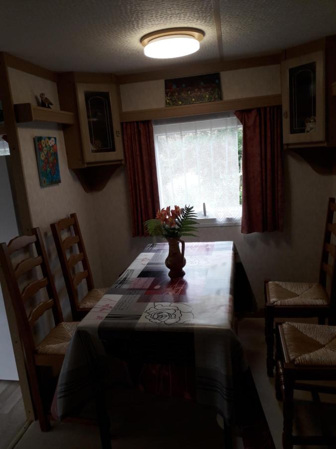 Mobile Home Le Clos De See Chérencé-le-Roussel المظهر الخارجي الصورة