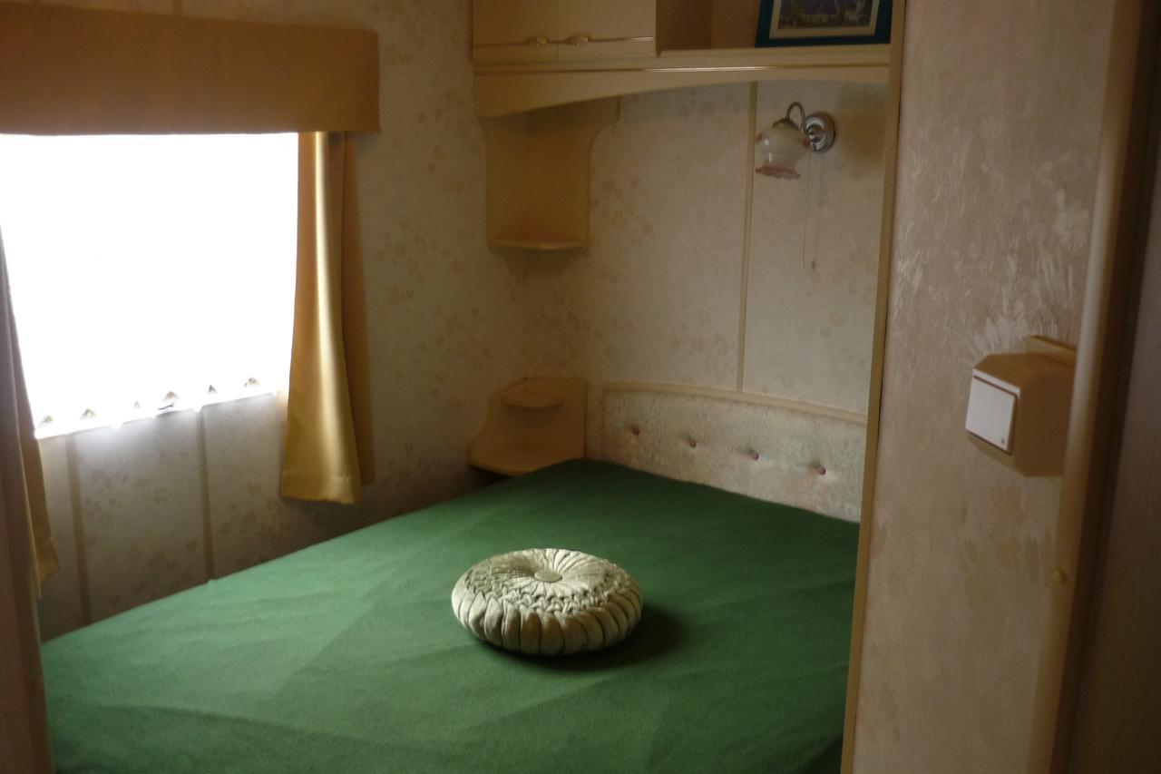 Mobile Home Le Clos De See Chérencé-le-Roussel المظهر الخارجي الصورة